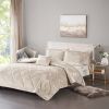 4 Pcs Velvet Comforter Set with Throw Pillow(Full/Queen)